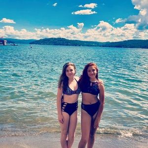 Meet your Posher, Kiki